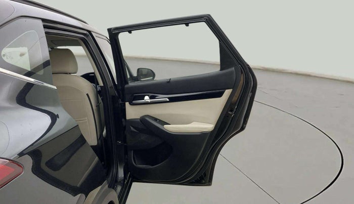 2020 KIA SELTOS HTX 1.5 PETROL, Petrol, Manual, 28,680 km, RHS Rear Door