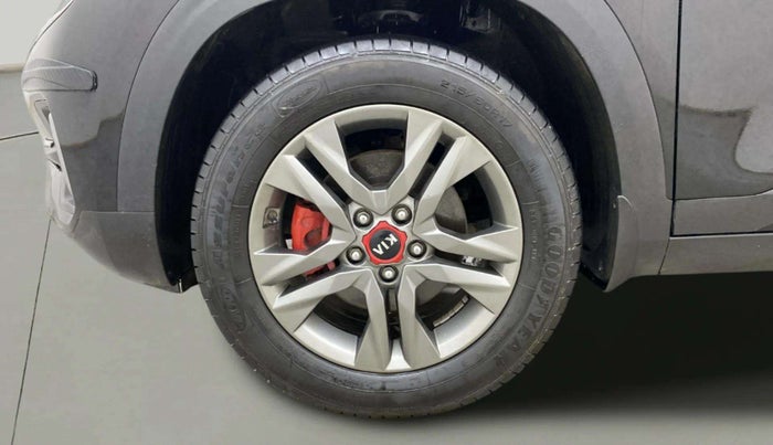 2020 KIA SELTOS HTX 1.5 PETROL, Petrol, Manual, 28,680 km, Left Front Wheel