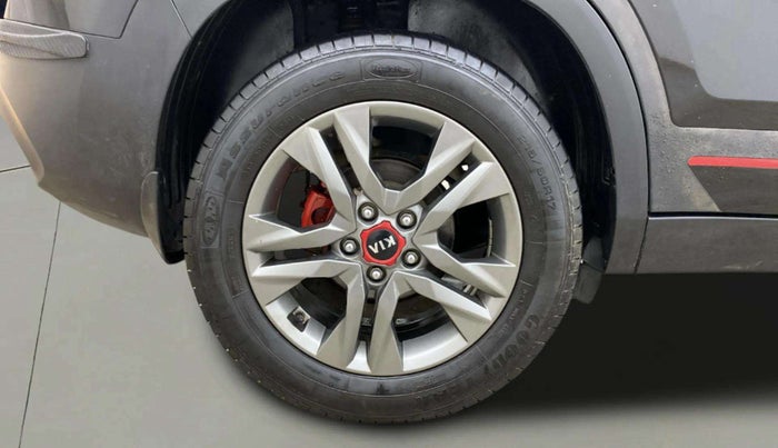 2020 KIA SELTOS HTX 1.5 PETROL, Petrol, Manual, 28,680 km, Right Rear Wheel