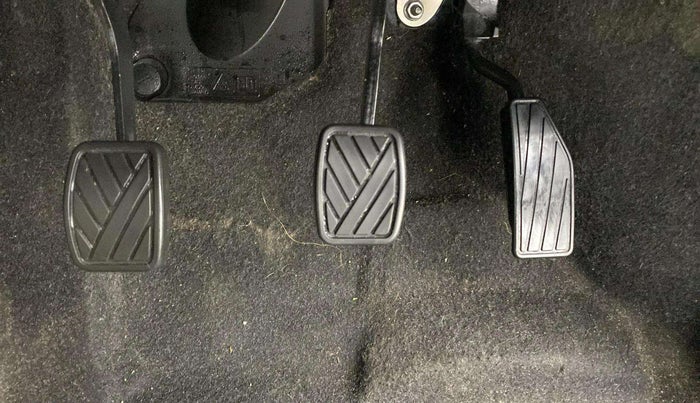 2020 Maruti New Wagon-R VXI 1.0, Petrol, Manual, 28,844 km, Pedals