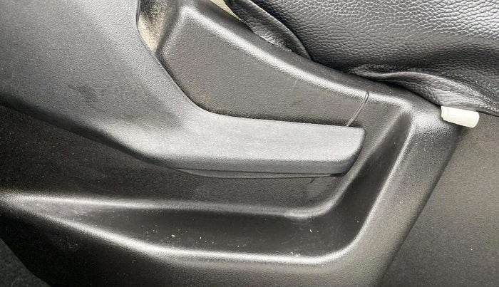 2020 Maruti New Wagon-R VXI 1.0, Petrol, Manual, 28,844 km, Driver Side Adjustment Panel