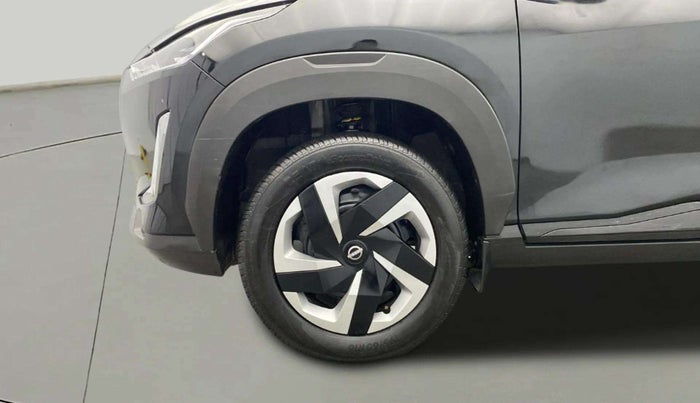 2023 Nissan MAGNITE XL, Petrol, Manual, 16,972 km, Left Front Wheel