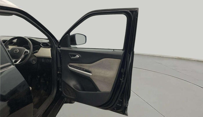 2023 Nissan MAGNITE XL, Petrol, Manual, 16,972 km, RHS Front Door