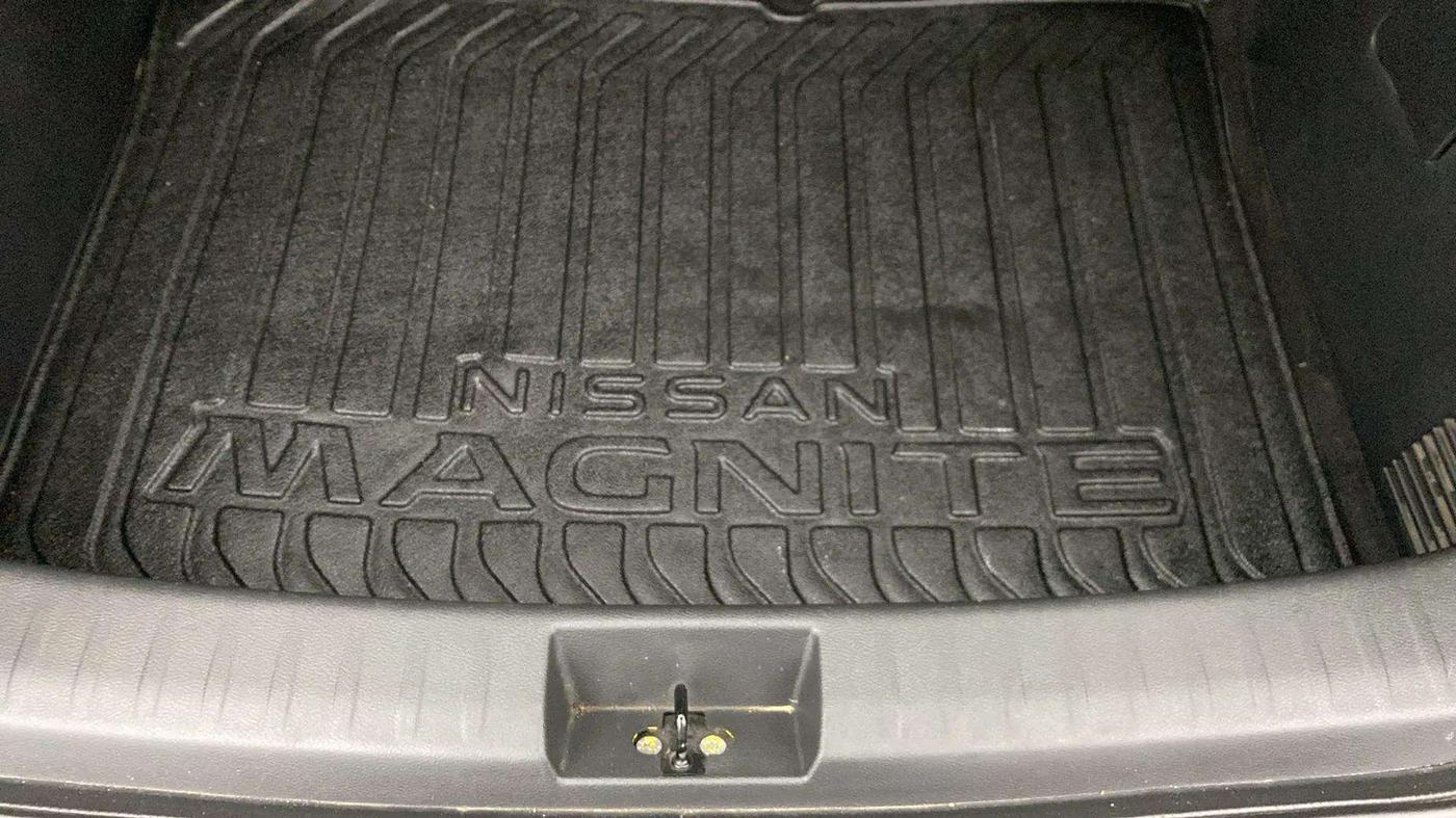 2023 Nissan MAGNITE XL, Petrol, Manual, 16,972 km, Boot Inside