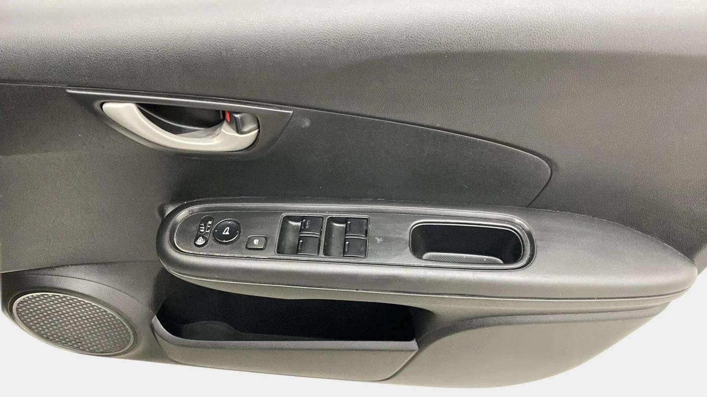 2018 Honda Brio VX AT, Petrol, Automatic, 23,029 km, Driver Side Door Panels Control