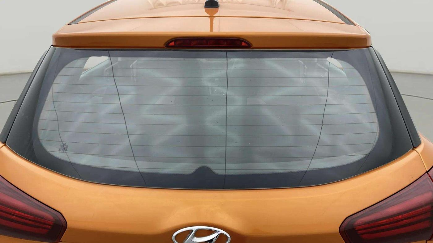 2018 Hyundai Elite i20 ASTA 1.2  CVT, Petrol, Automatic, 36,656 km, Rear Windshield