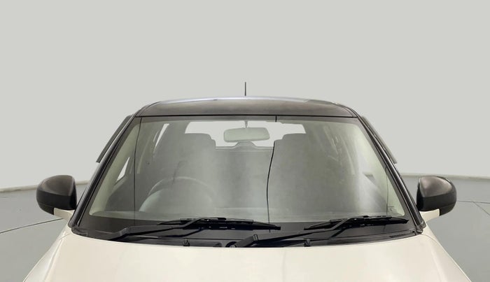 2017 Maruti Swift LXI (O), Petrol, Manual, 99,913 km, Front Windshield