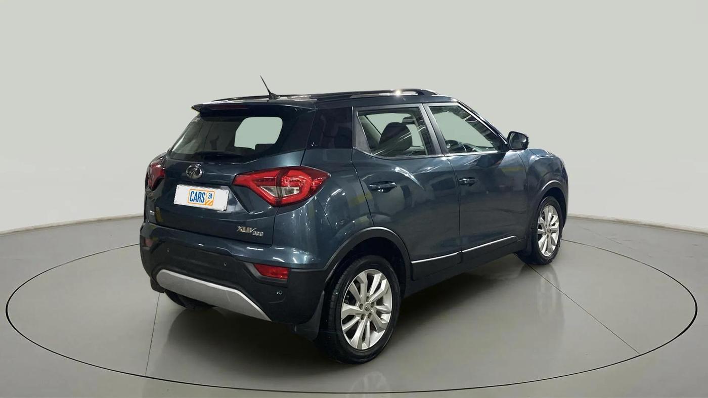 2020 Mahindra XUV300 W8 1.5 DIESEL, Diesel, Manual, 61,541 km, Right Back Diagonal