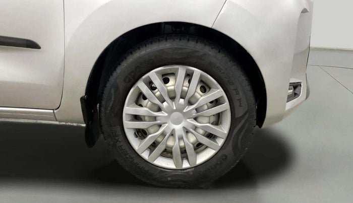 2021 Datsun Redi Go A, Petrol, Manual, 28,301 km, Right Front Wheel