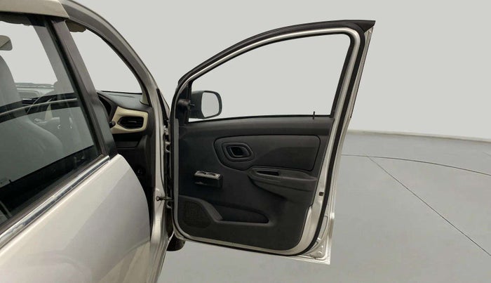 2021 Datsun Redi Go A, Petrol, Manual, 28,301 km, RHS Front Door