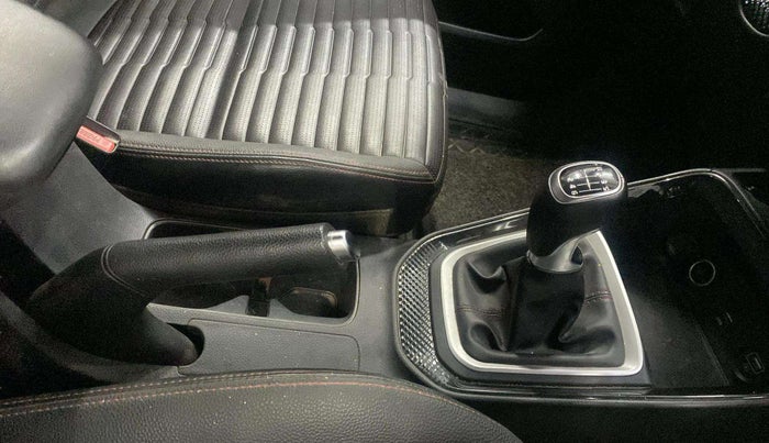 2022 KIA SONET GTX PLUS 1.5, Diesel, Manual, 16,535 km, Gear Lever