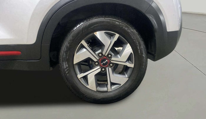 2022 KIA SONET GTX PLUS 1.5, Diesel, Manual, 16,535 km, Left Rear Wheel
