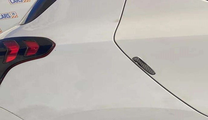 2019 Maruti Swift VXI, Petrol, Manual, 59,061 km, Right quarter panel - Slightly dented