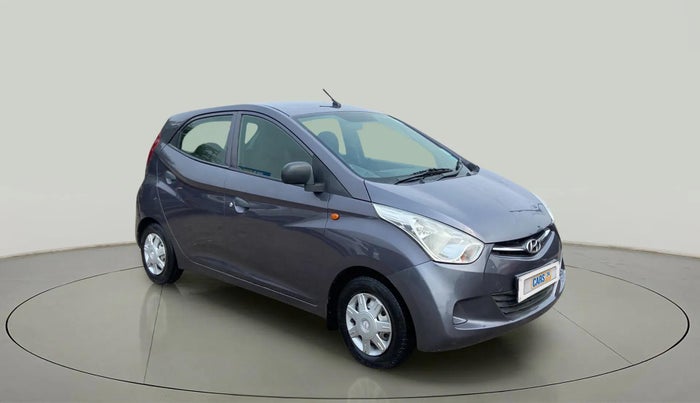 2016 Hyundai Eon ERA +, CNG, Manual, 71,366 km, Right Front Diagonal