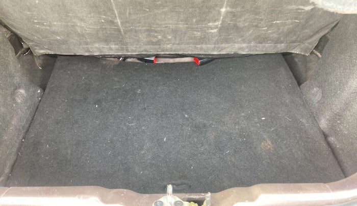 2019 Tata Tiago XZA PETROL, Petrol, Automatic, 33,577 km, Dicky (Boot door) - Jack missing