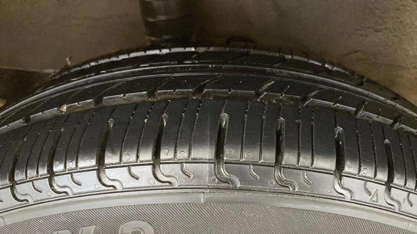 2016 Nissan Micra XL CVT, Petrol, Automatic, 43,850 km, Right Rear Tyre Tread