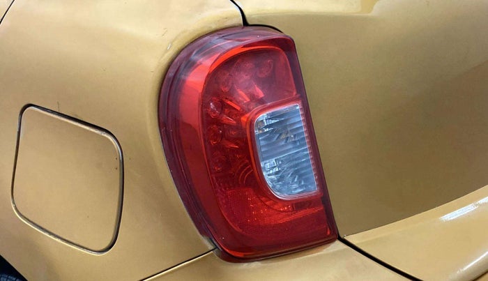 2016 Nissan Micra XL CVT, Petrol, Automatic, 43,308 km, Left tail light - Minor damage