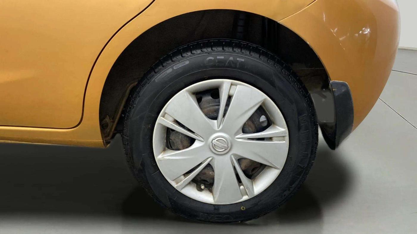 2016 Nissan Micra XL CVT, Petrol, Automatic, 43,850 km, Left Rear Wheel