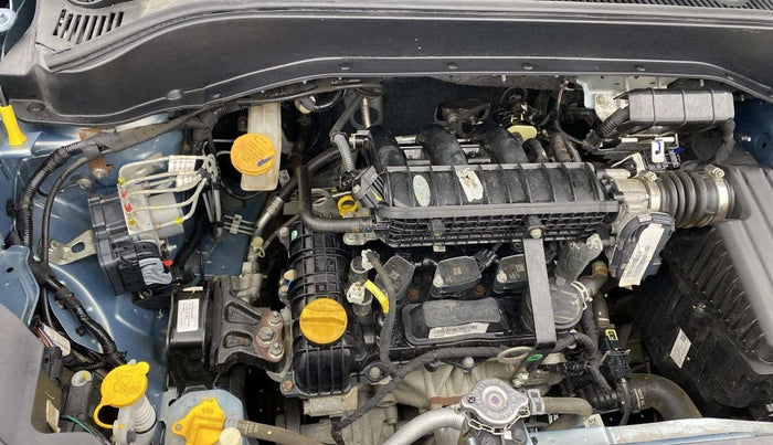 2023 Tata PUNCH ACCOMPLISHED SUNROOF MT, Petrol, Manual, 6,512 km, Engine View - Right