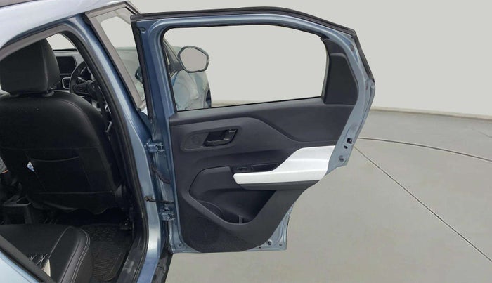2023 Tata PUNCH ACCOMPLISHED SUNROOF MT, Petrol, Manual, 6,512 km, RHS Rear Door