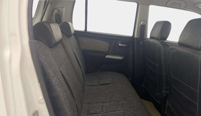 2016 Maruti Wagon R 1.0 VXI, Petrol, Manual, 69,373 km, Right Side Rear Door Cabin
