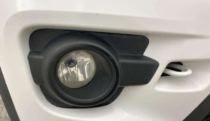 2019 Renault Kwid RXT 1.0 (O), Petrol, Manual, 28,294 km, Right fog light - Fog light not working