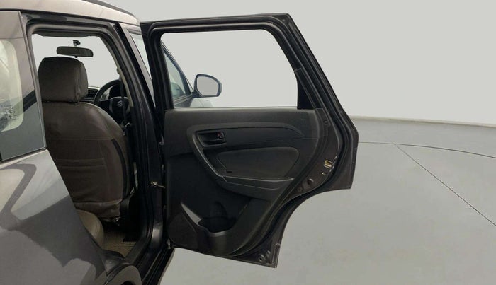 2017 Maruti Vitara Brezza VDI (O), Diesel, Manual, 51,454 km, RHS Rear Door