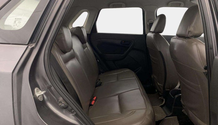 2017 Maruti Vitara Brezza VDI (O), Diesel, Manual, 51,454 km, Right Side Rear Door Cabin