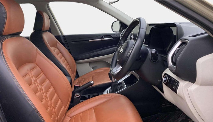 2021 KIA SONET HTX 1.0 IMT, Petrol, Manual, 43,749 km, Right Side Front Door Cabin