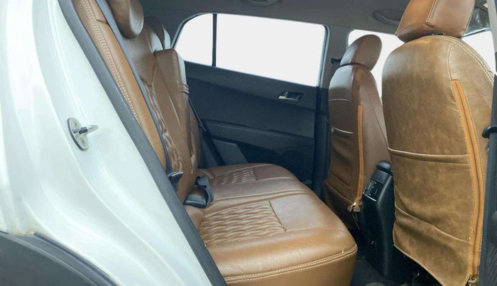 2017 Hyundai Creta SX PLUS AT 1.6 PETROL, Petrol, Automatic, 76,854 km, Right Side Rear Door Cabin