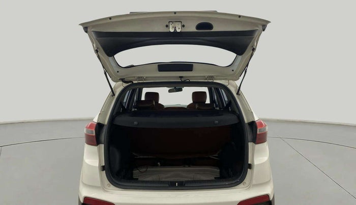 2017 Hyundai Creta SX PLUS AT 1.6 PETROL, Petrol, Automatic, 76,854 km, Boot Door Open
