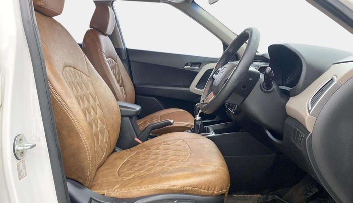 2017 Hyundai Creta SX PLUS AT 1.6 PETROL, Petrol, Automatic, 76,854 km, Right Side Front Door Cabin