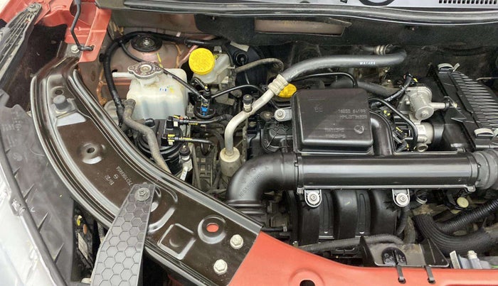 2022 Nissan MAGNITE XV PREMIUM, Petrol, Manual, 25,189 km, Engine View - Right