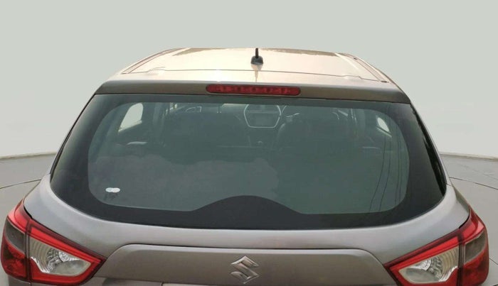 2018 Maruti S Cross SIGMA 1.3, Diesel, Manual, 44,345 km, Rear Windshield