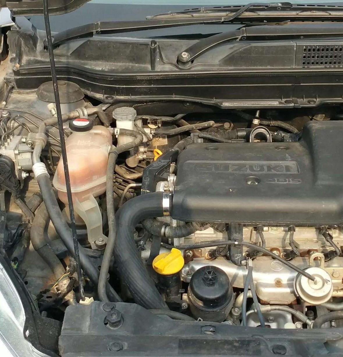 2018 Maruti S Cross SIGMA 1.3, Diesel, Manual, 44,345 km, Engine View - Right