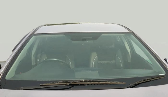 2018 Maruti S Cross SIGMA 1.3, Diesel, Manual, 44,345 km, Front Windshield