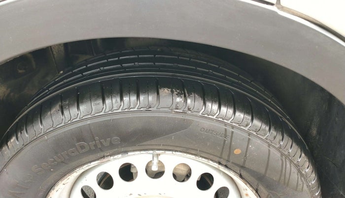 2018 Maruti S Cross SIGMA 1.3, Diesel, Manual, 44,345 km, Right Rear Tyre Tread