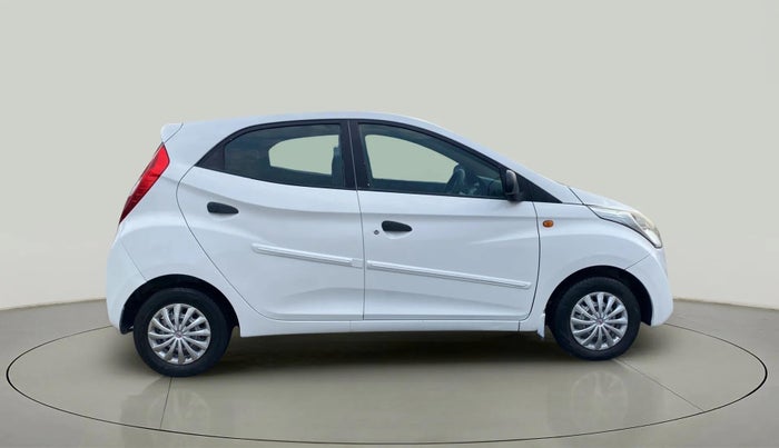 2015 Hyundai Eon ERA +, Petrol, Manual, 69,900 km, Right Side View
