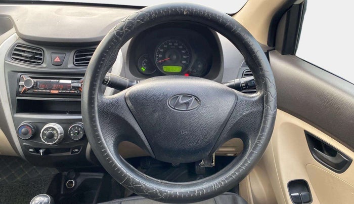 2015 Hyundai Eon ERA +, Petrol, Manual, 69,900 km, Steering Wheel Close Up