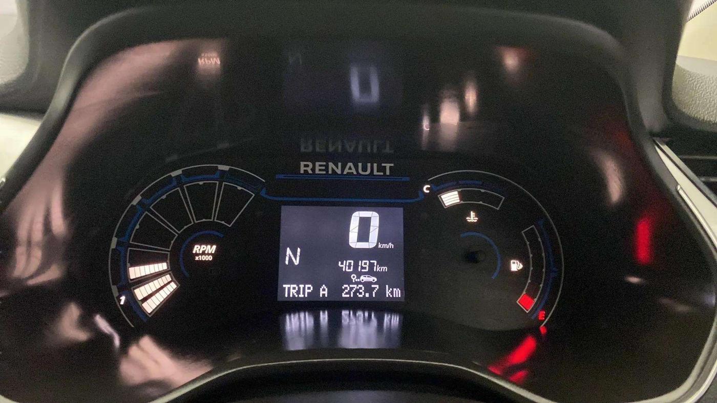 2022 Renault TRIBER RXZ AMT, Petrol, Automatic, 40,266 km, Odometer Image