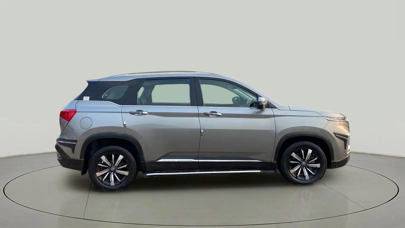 2020 MG HECTOR SHARP 1.5 DCT PETROL, Petrol, Automatic, 30,823 km, Right Side View