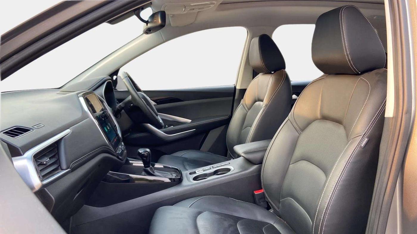 2020 MG HECTOR SHARP 1.5 DCT PETROL, Petrol, Automatic, 30,823 km, Right Side Front Door Cabin