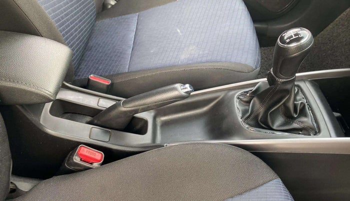 2020 Maruti Baleno ZETA PETROL 1.2, Petrol, Manual, 55,324 km, Gear Lever