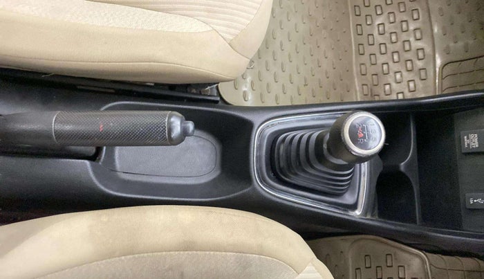 2018 Honda Amaze 1.2L I-VTEC S, Petrol, Manual, 85,636 km, Gear Lever