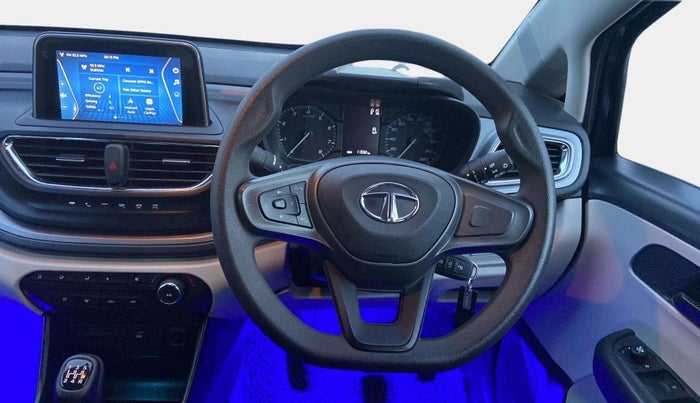 2023 Tata ALTROZ XM PLUS PETROL, Petrol, Manual, 11,290 km, Steering Wheel Close Up