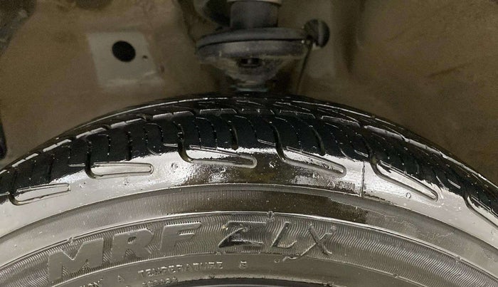 2016 Maruti Wagon R 1.0 VXI, Petrol, Manual, 26,961 km, Right Front Tyre Tread