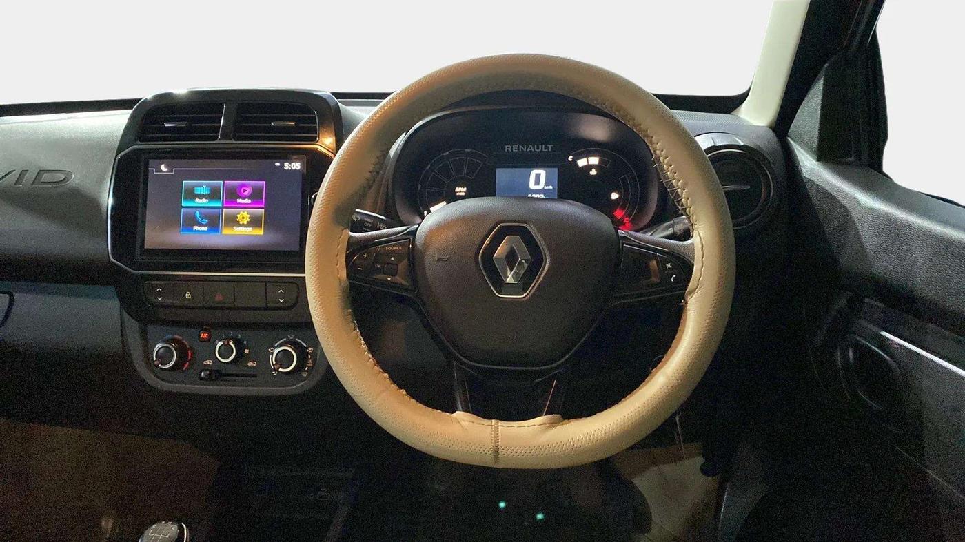 2023 Renault Kwid RXT 1.0, Petrol, Manual, 6,861 km, Steering Wheel Close Up