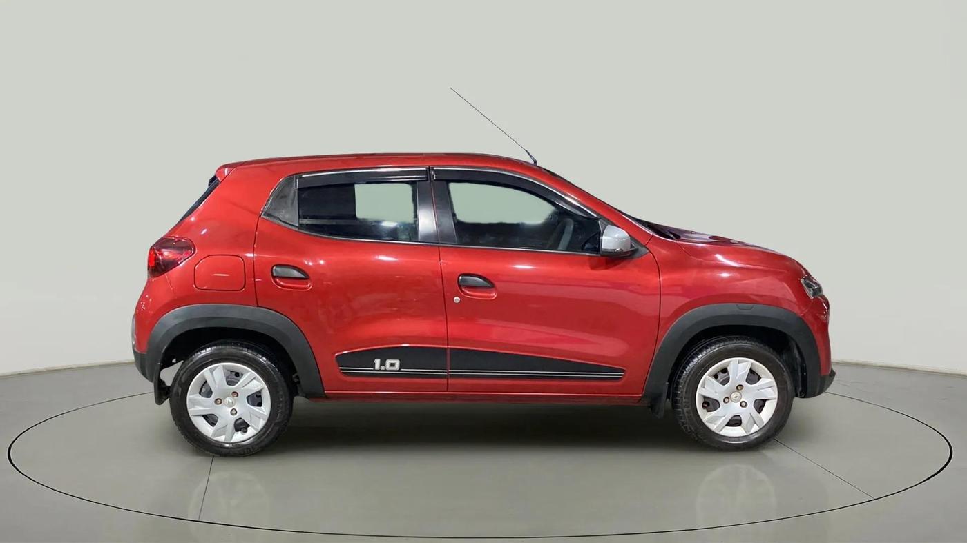 2023 Renault Kwid RXT 1.0, Petrol, Manual, 6,861 km, Right Side View