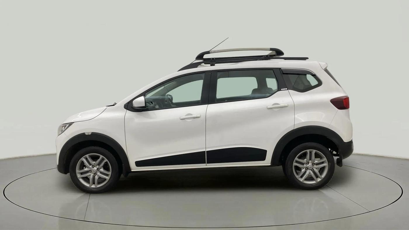 2019 Renault TRIBER RXZ, Petrol, Manual, 25,102 km, Left Side
