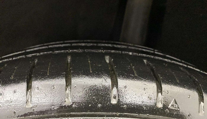 2020 Maruti Baleno ZETA CVT PETROL 1.2, Petrol, Automatic, 44,248 km, Left Rear Tyre Tread